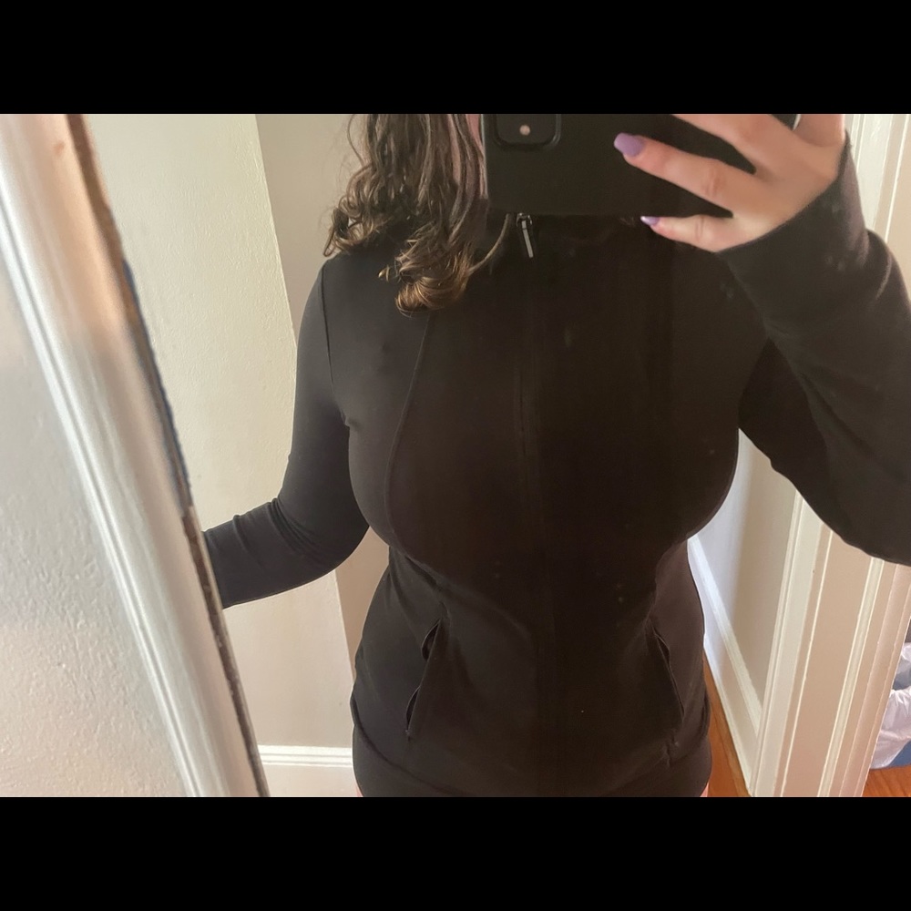 BLACK QUARTER ZIP